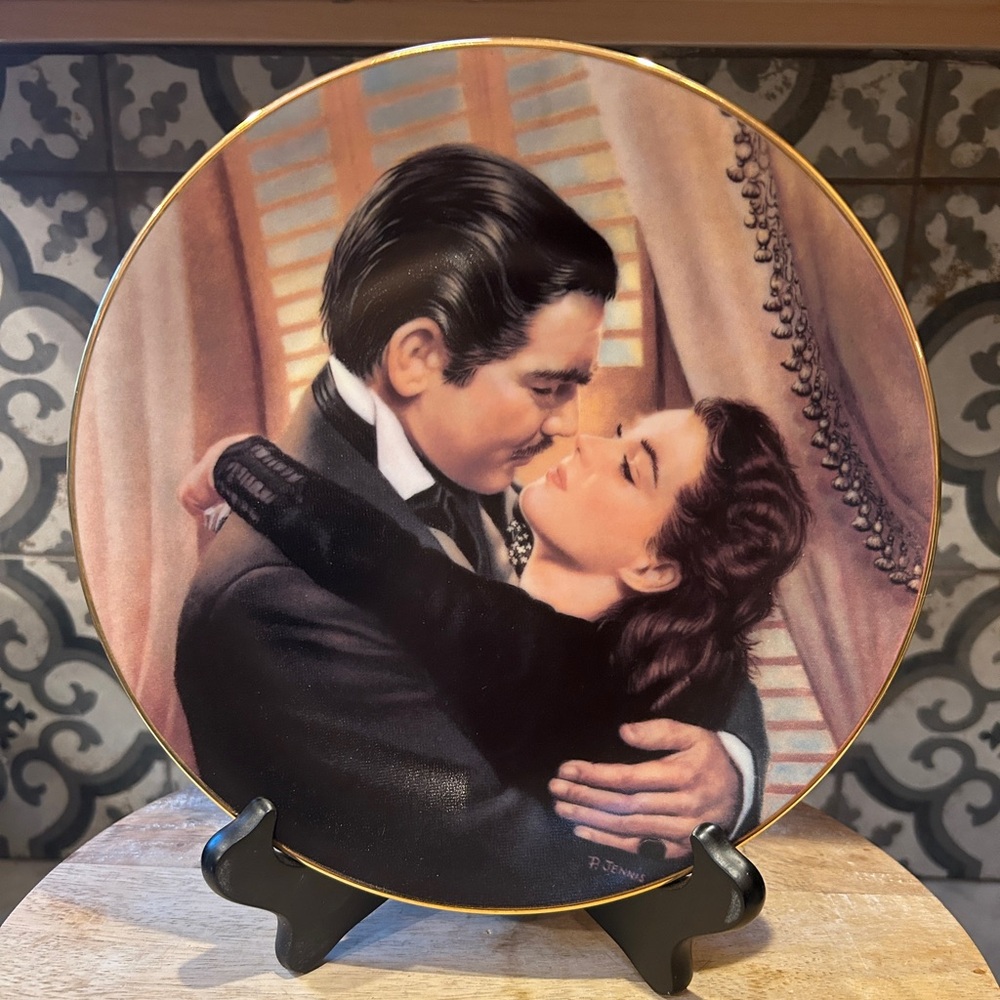 1991 COLLECTIBLE PLATE “Marry Me, Scarlett” W. L. George 8.5in Limited Edition